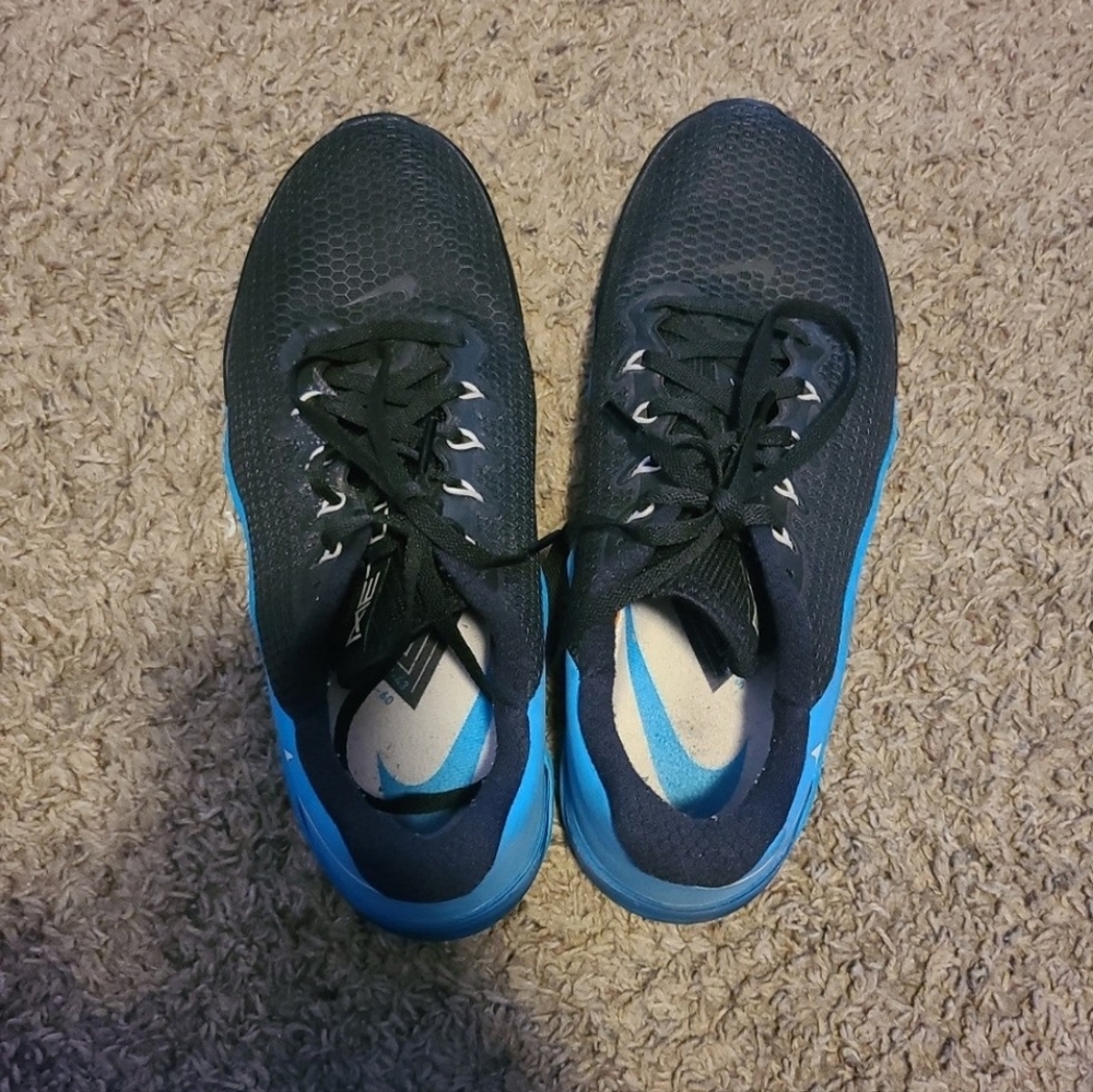 Nike shoes